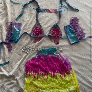 ISO Diosa by Seco Festival Outfit